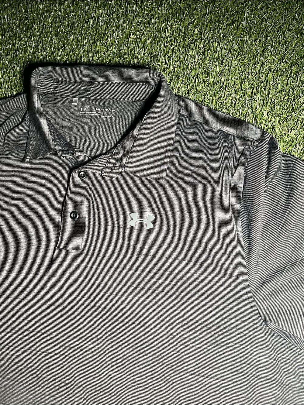 Under Armour Polo Shirt Mens 2XL Gray Short Sleeve Performance Golf